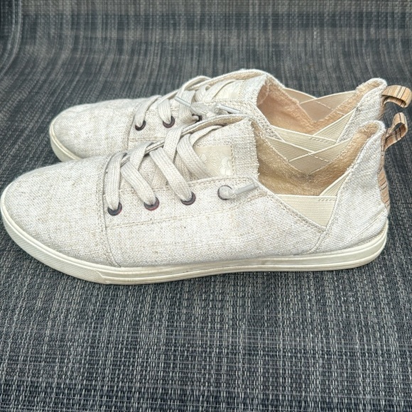 🍍 Roxy Womens Bayshore Slip On Shoes US Size 8🍍 - Picture 2 of 4